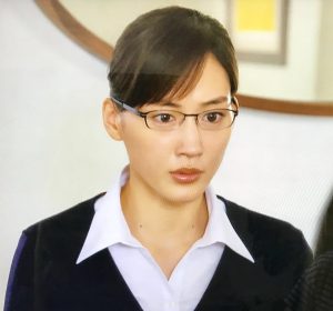 首が長い女性芸能人選まとめ 美人率高め